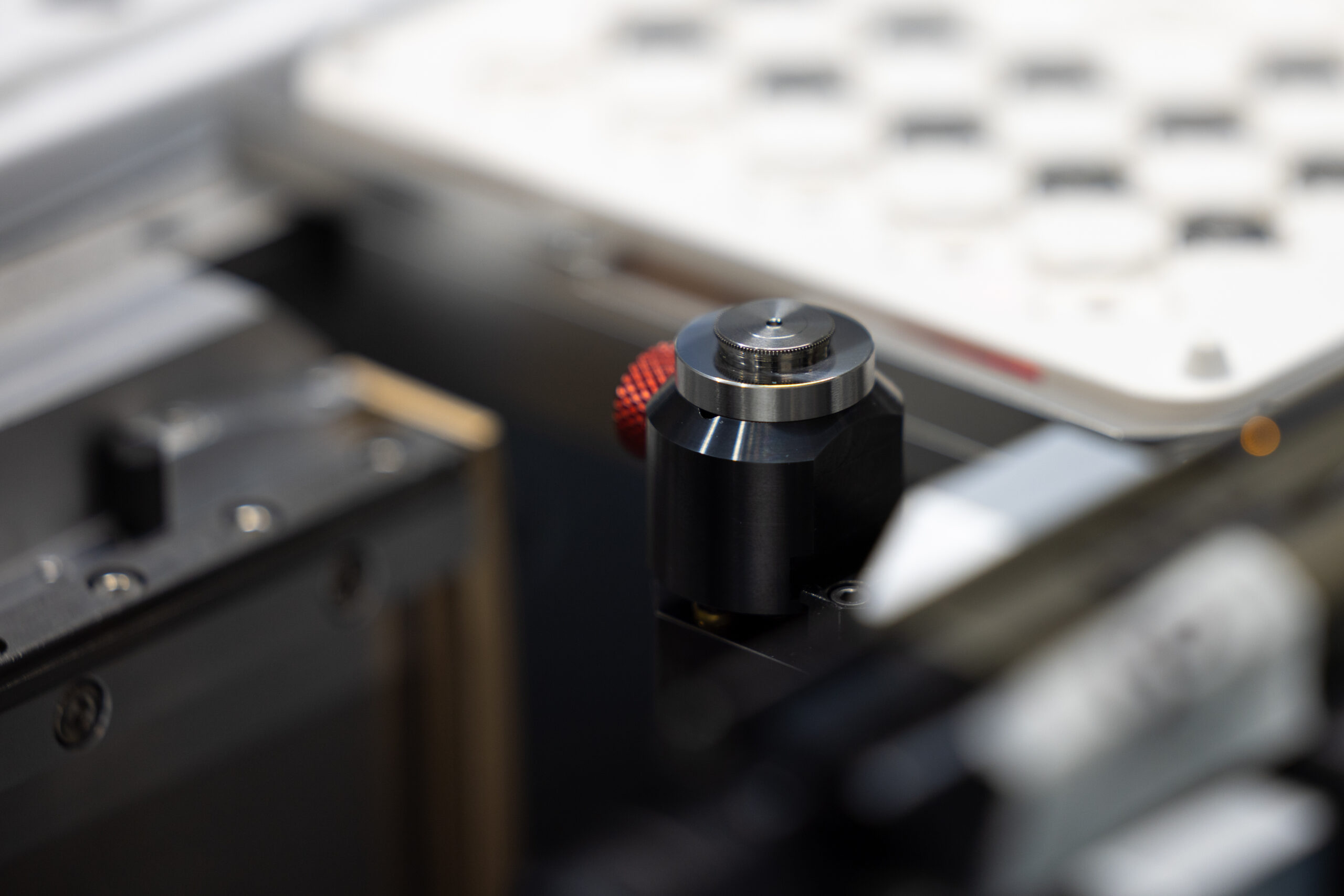 Équipement de haute technologie avec graissage et huilage automatisés